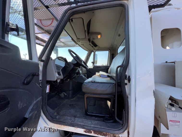 image for item KF9903 2012 International 4400  forestry bucket truck