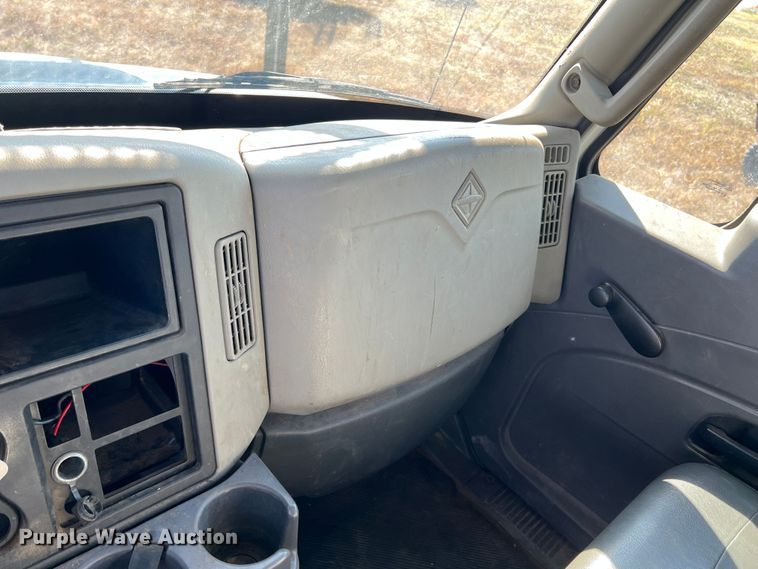 image for item KF9903 2012 International 4400  forestry bucket truck