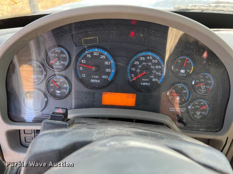 image for item KF9903 2012 International 4400  forestry bucket truck