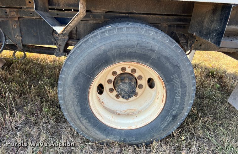 image for item KF9903 2012 International 4400  forestry bucket truck