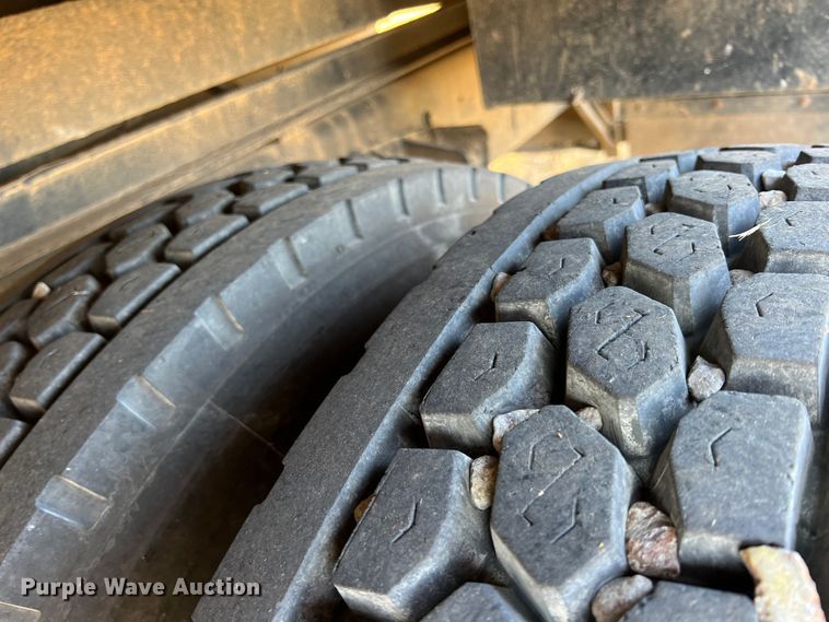 image for item KF9903 2012 International 4400  forestry bucket truck