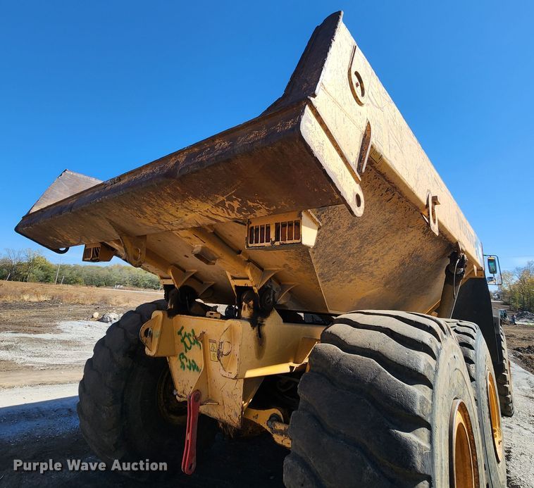 image for item KH9165 2007 Volvo A40D  haul truck