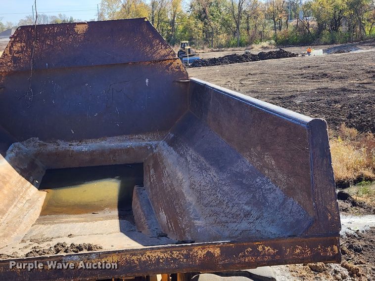 image for item KH9165 2007 Volvo A40D  haul truck