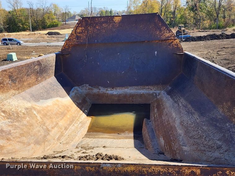 image for item KH9165 2007 Volvo A40D  haul truck