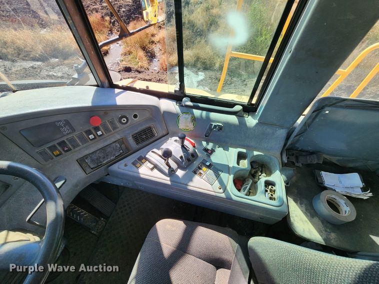 image for item KH9165 2007 Volvo A40D  haul truck