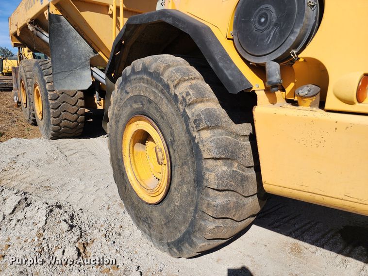 image for item KH9165 2007 Volvo A40D  haul truck
