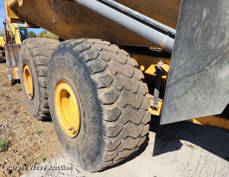 image for item KH9165 2007 Volvo A40D  haul truck