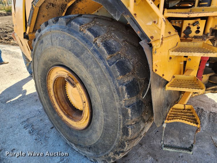 image for item KH9165 2007 Volvo A40D  haul truck