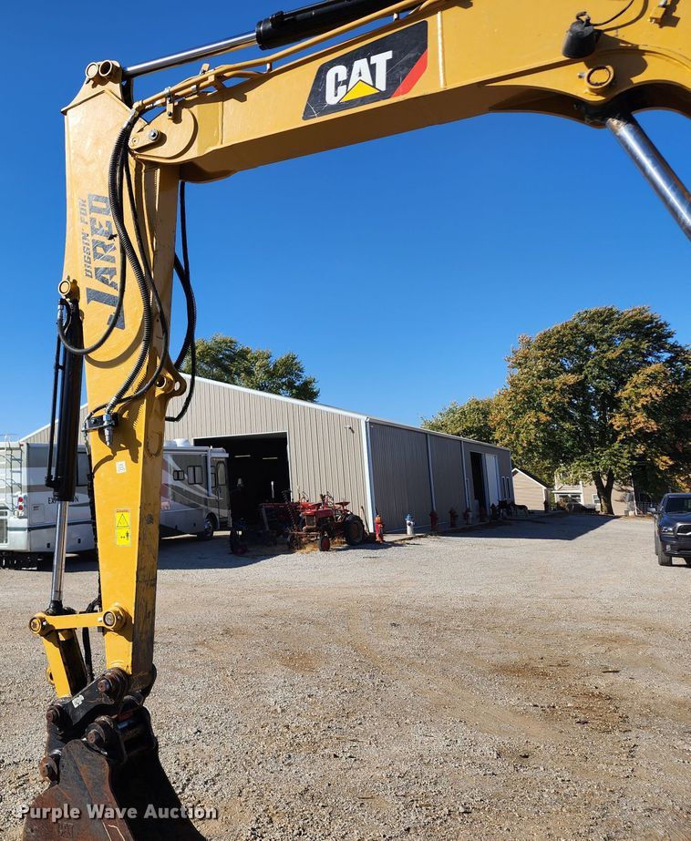 image for item KH9169 2019 Caterpillar 308CR  mini excavator