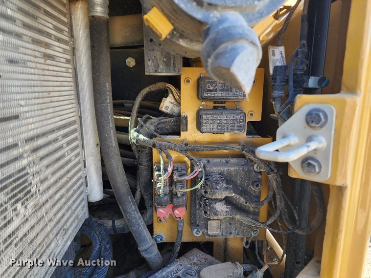 image for item KH9169 2019 Caterpillar 308CR  mini excavator