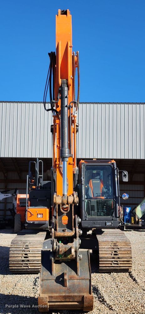 image for item KH9183 2018 Doosan DX180LC-5  excavator