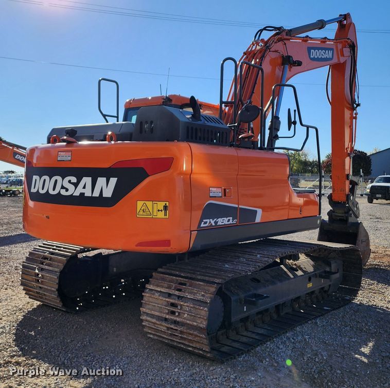 image for item KH9183 2018 Doosan DX180LC-5  excavator