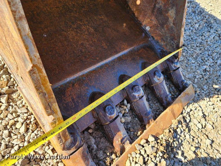 image for item KH9183 2018 Doosan DX180LC-5  excavator