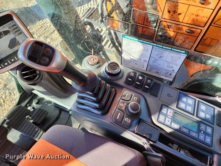 image for item KH9183 2018 Doosan DX180LC-5  excavator