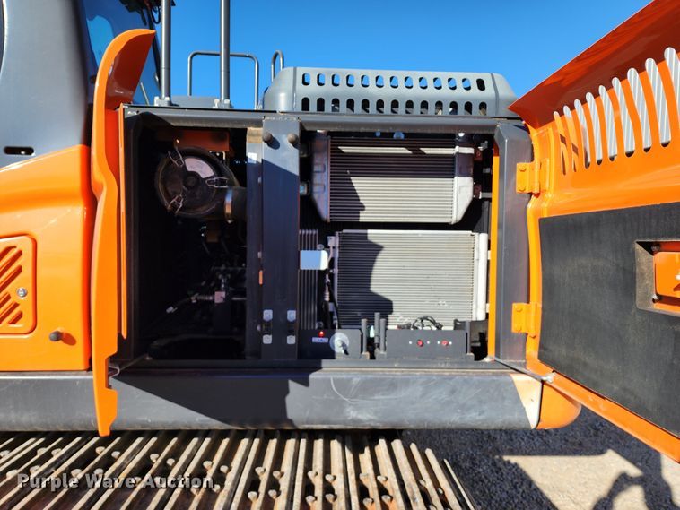 image for item KH9183 2018 Doosan DX180LC-5  excavator