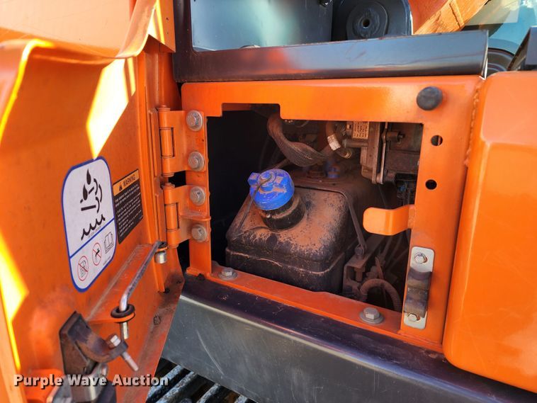 image for item KH9183 2018 Doosan DX180LC-5  excavator