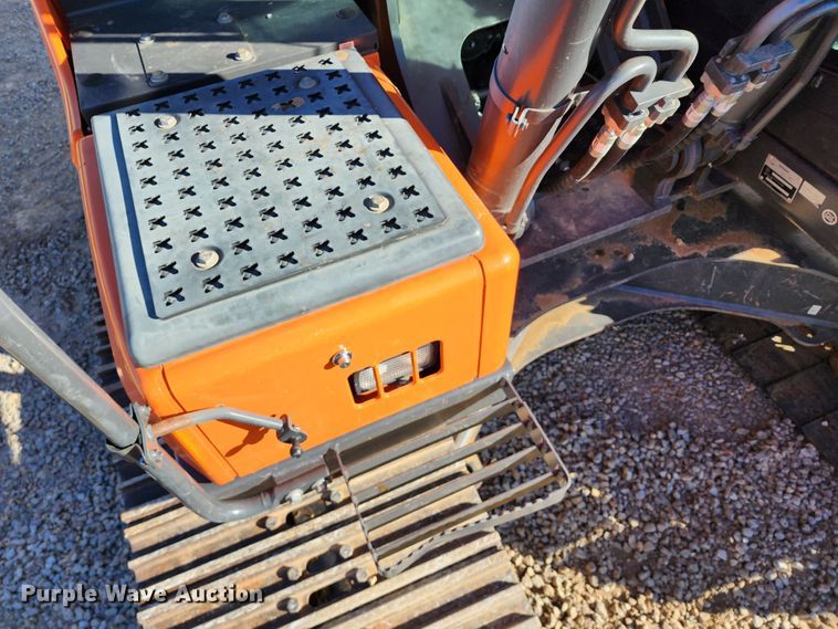 image for item KH9183 2018 Doosan DX180LC-5  excavator