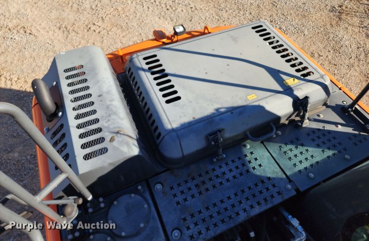 image for item KH9183 2018 Doosan DX180LC-5  excavator