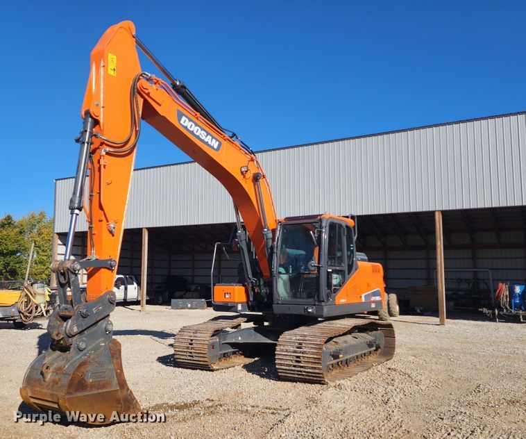 image for item KH9184 2018 Doosan DX180LC-5  excavator