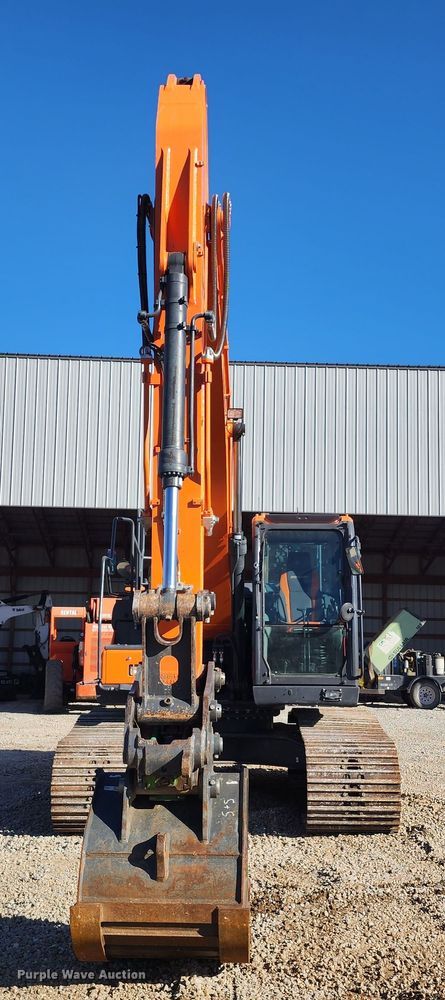 image for item KH9184 2018 Doosan DX180LC-5  excavator