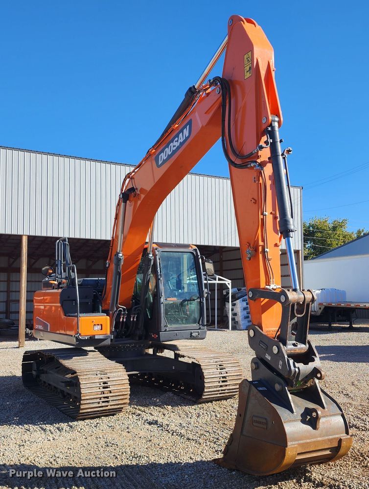 image for item KH9184 2018 Doosan DX180LC-5  excavator