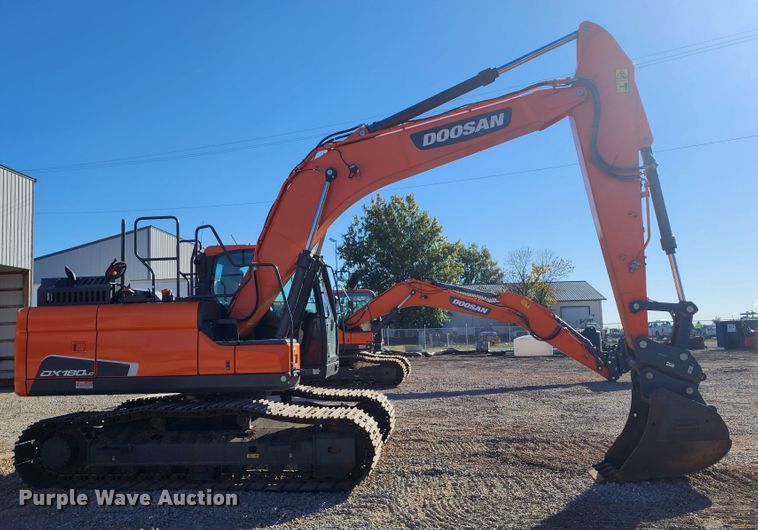 image for item KH9184 2018 Doosan DX180LC-5  excavator