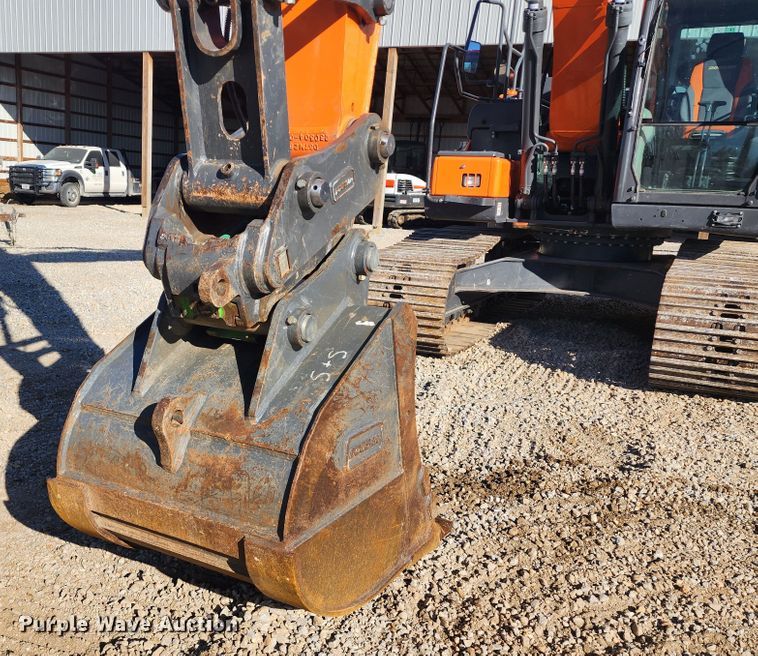 image for item KH9184 2018 Doosan DX180LC-5  excavator