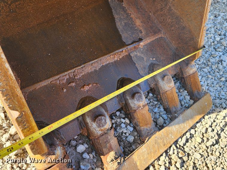 image for item KH9184 2018 Doosan DX180LC-5  excavator