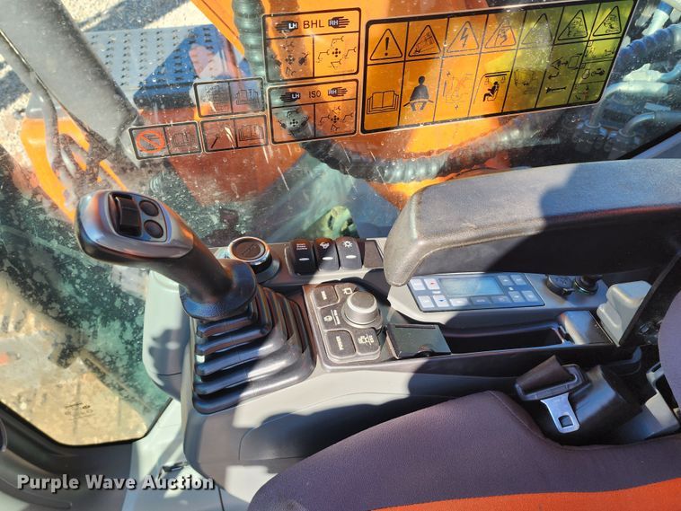 image for item KH9184 2018 Doosan DX180LC-5  excavator