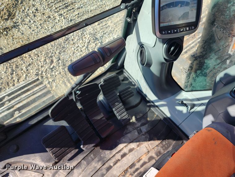 image for item KH9184 2018 Doosan DX180LC-5  excavator