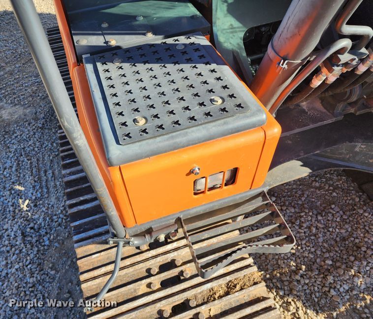 image for item KH9184 2018 Doosan DX180LC-5  excavator