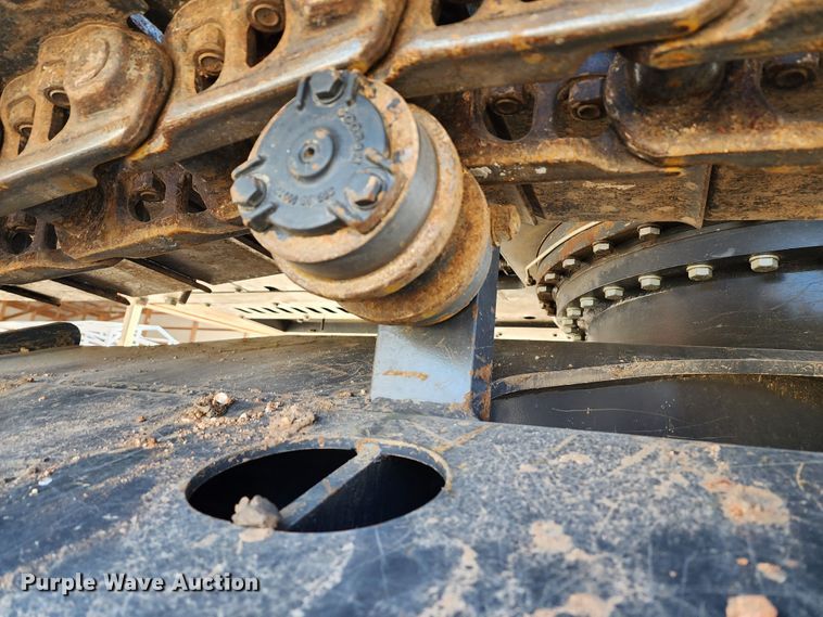 image for item KH9184 2018 Doosan DX180LC-5  excavator