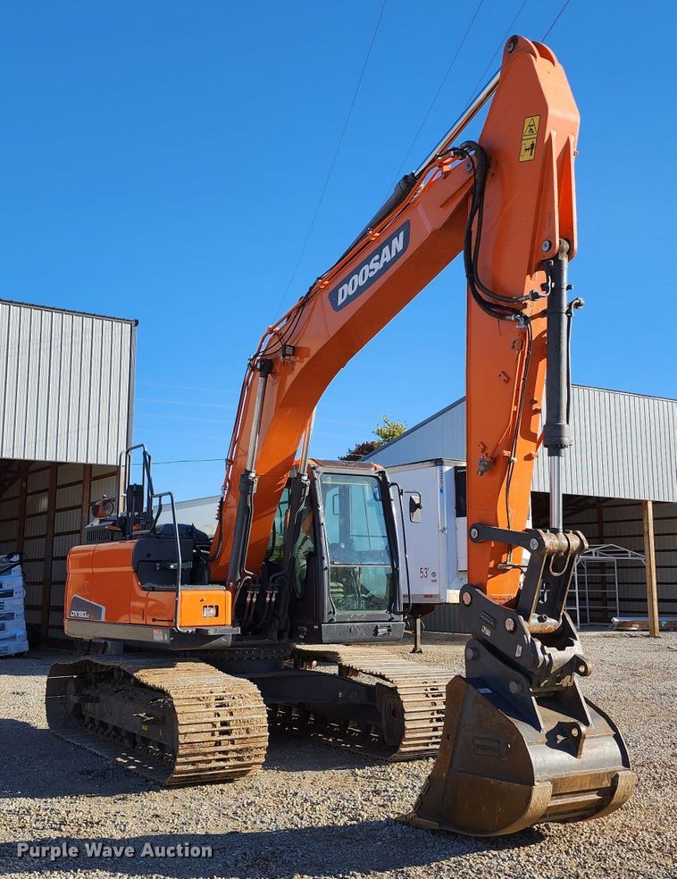 image for item KH9185 2018 Doosan DX180LC-5  excavator