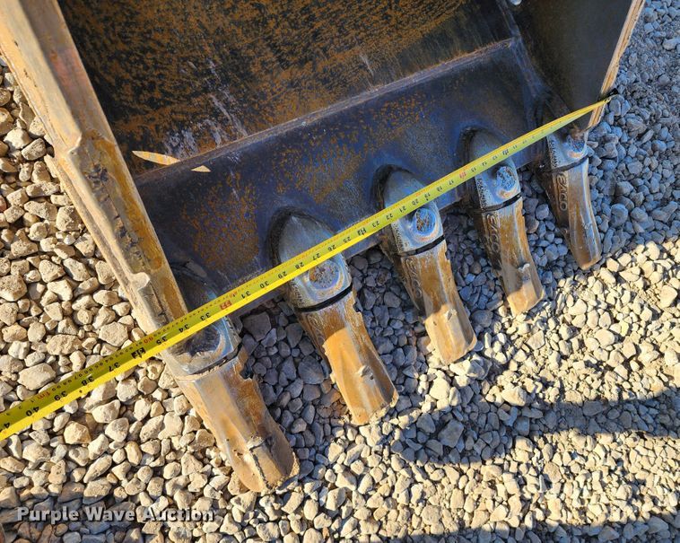 image for item KH9185 2018 Doosan DX180LC-5  excavator