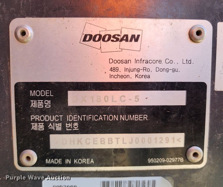image for item KH9185 2018 Doosan DX180LC-5  excavator