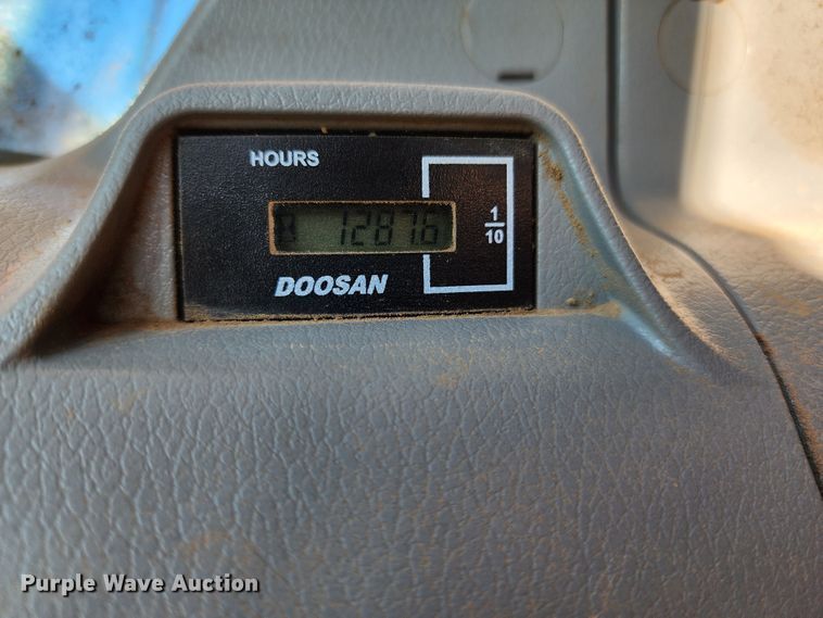 image for item KH9185 2018 Doosan DX180LC-5  excavator