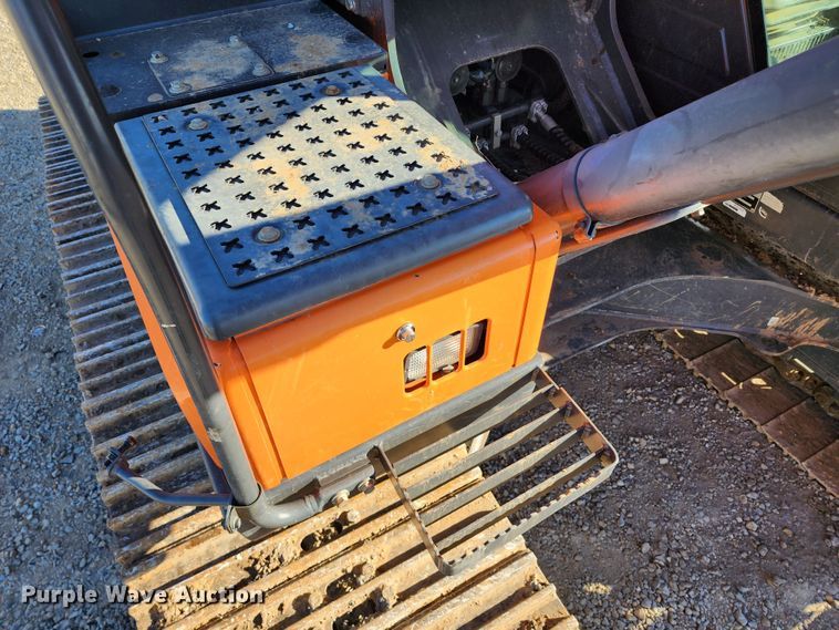 image for item KH9185 2018 Doosan DX180LC-5  excavator