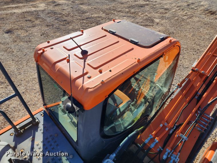 image for item KH9185 2018 Doosan DX180LC-5  excavator