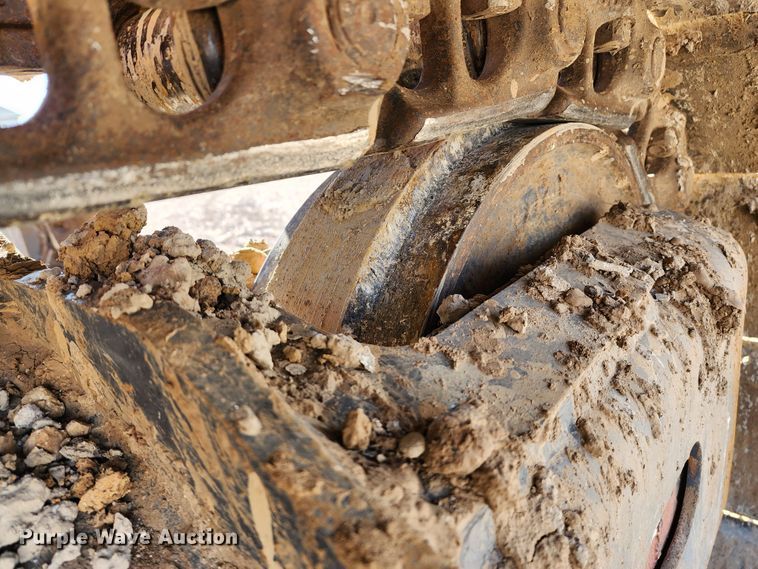 image for item KH9185 2018 Doosan DX180LC-5  excavator