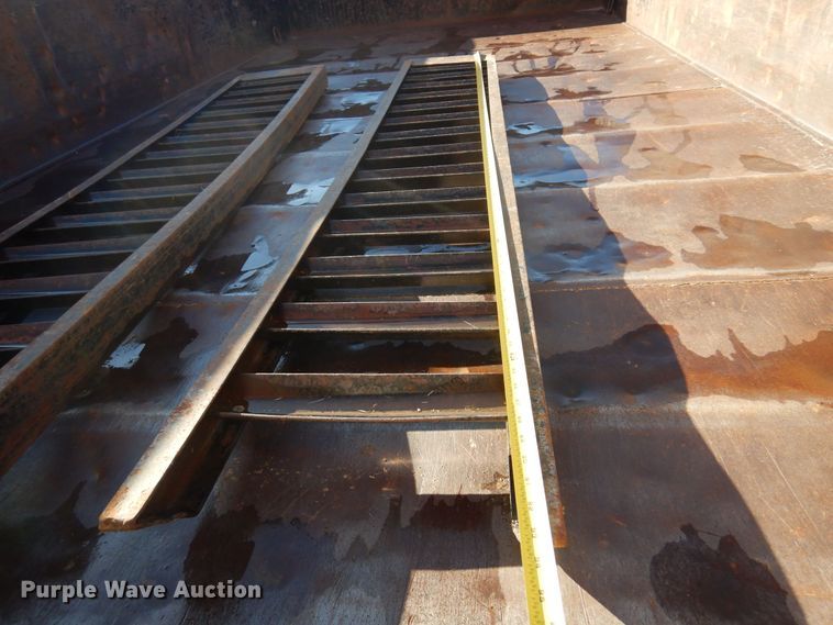 image for item KO9819 2013 Top Hat  dump trailer