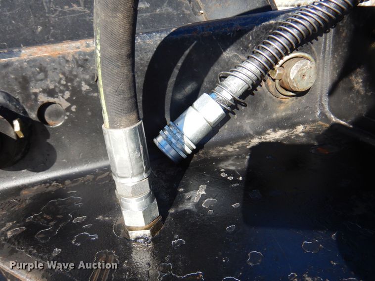 image for item KO9823 Bobcat 2560  skid steer breaker