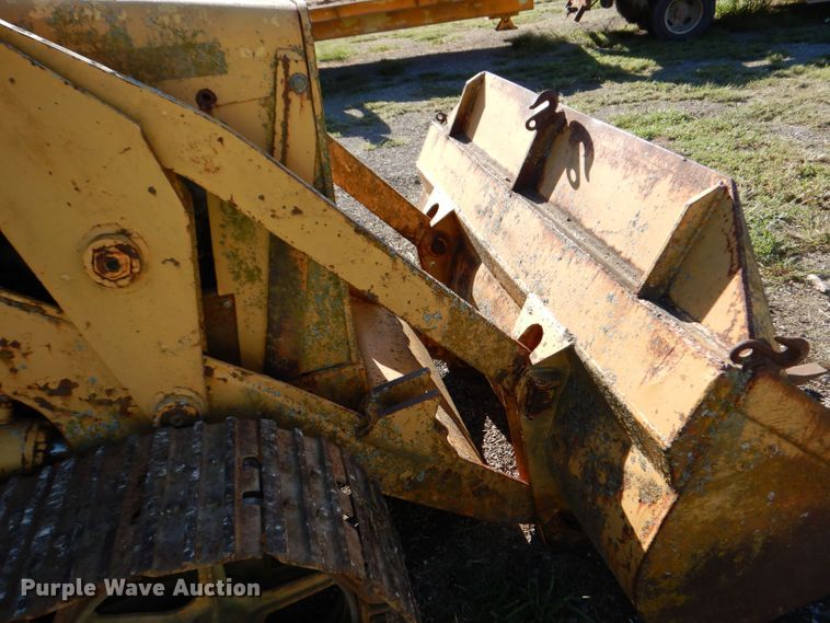 image for item KP9297 Allis Chalmers HD4  track loader