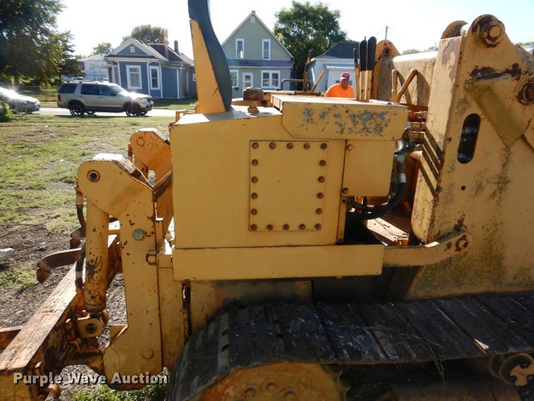 image for item KP9297 Allis Chalmers HD4  track loader