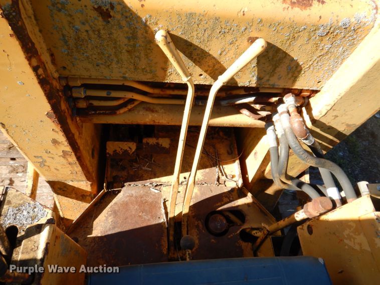 image for item KP9297 Allis Chalmers HD4  track loader