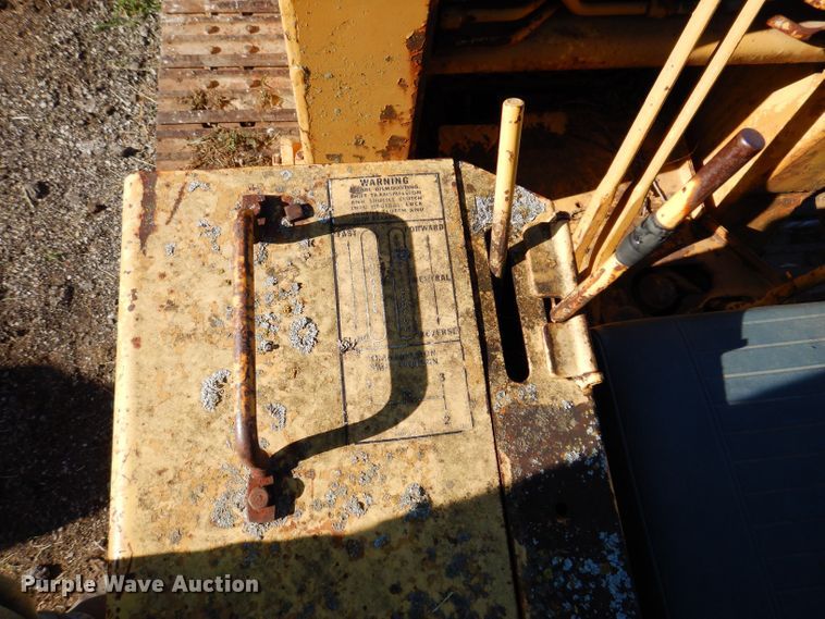 image for item KP9297 Allis Chalmers HD4  track loader