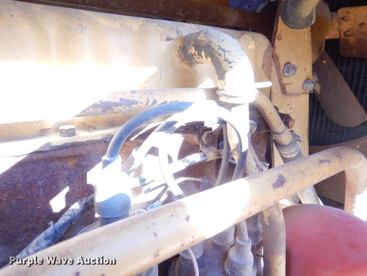 image for item KP9297 Allis Chalmers HD4  track loader