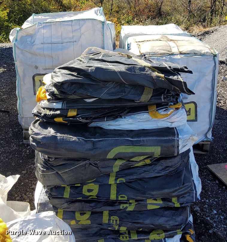 image for item KT9615 Approximately 200 PipeSak QF2024 geotextile pipeline weights
