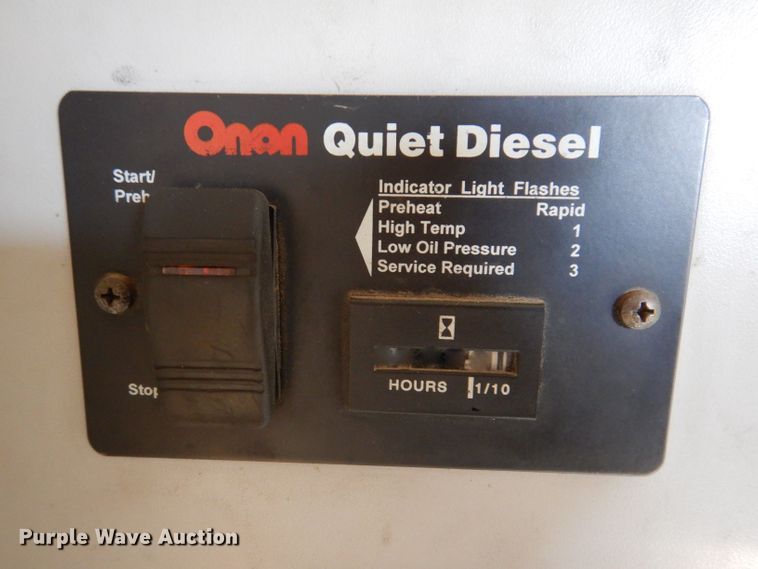 image for item KW9314 2003 International 4300  box truck