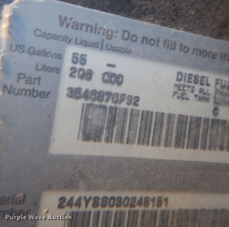 image for item KW9314 2003 International 4300  box truck