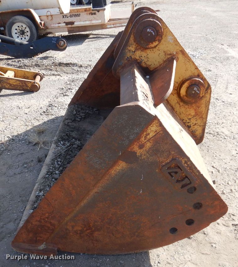 image for item KW9316 AI  72" W excavator bucket